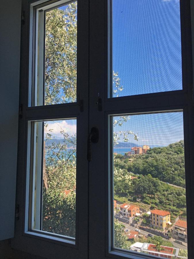 La Terrazza Con L'Ulivo - Guesthouse Con Terrazza E Vista Sul Golfo Dei Poeti La Spezia Exteriör bild